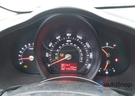 2015 Kia Sportage Lx z USA, uszkodzony, nr VIN KNDPBCAC6F7741627